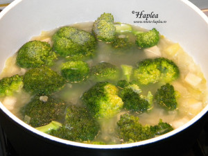 supa crema de broccoli cu gorgonzola poza 4